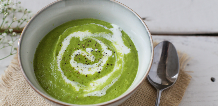 Creamy pea soup | The Vegan Society